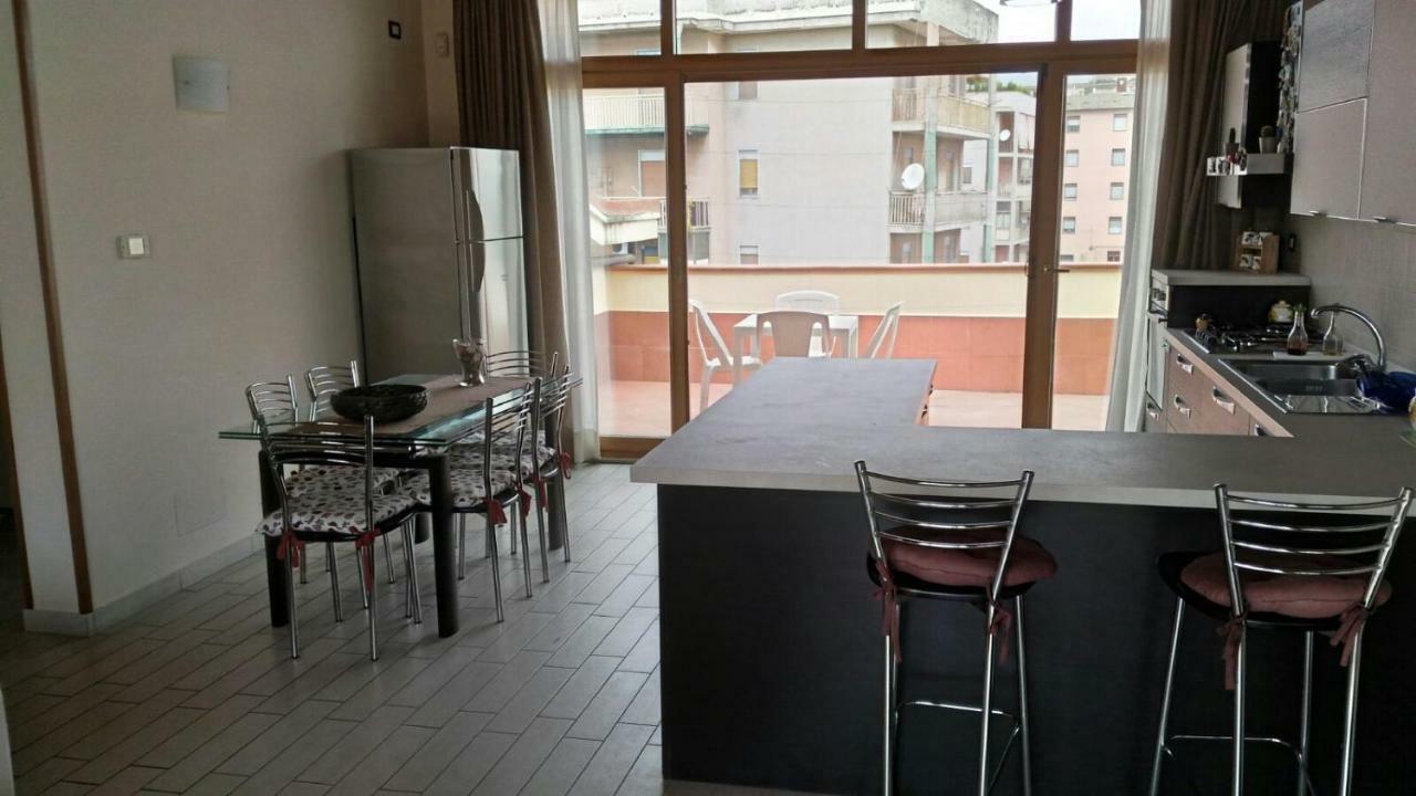 A Due Passi Da Tutto Lägenhet Catania Exteriör bild